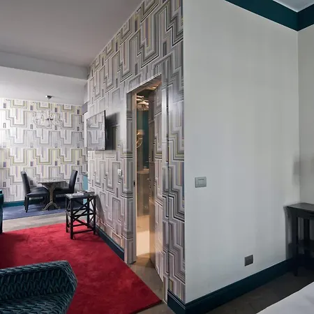 Tales Apartment