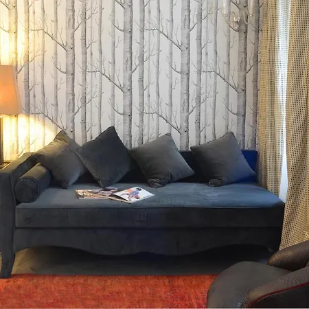 アパート Tales *